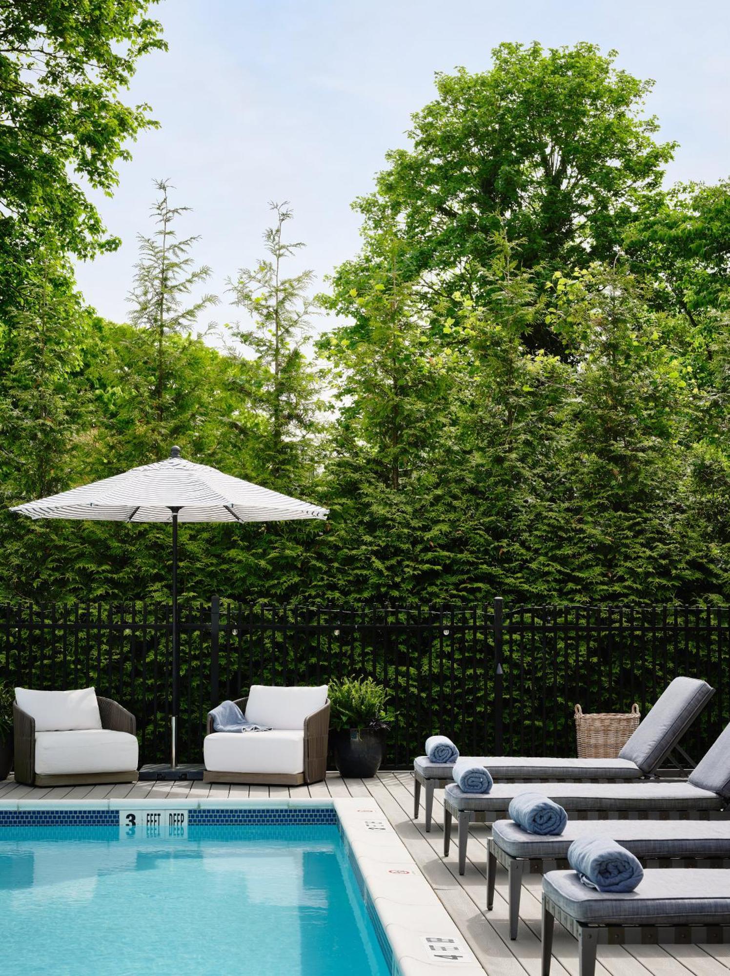 Journey East Hampton Hotel Luaran gambar